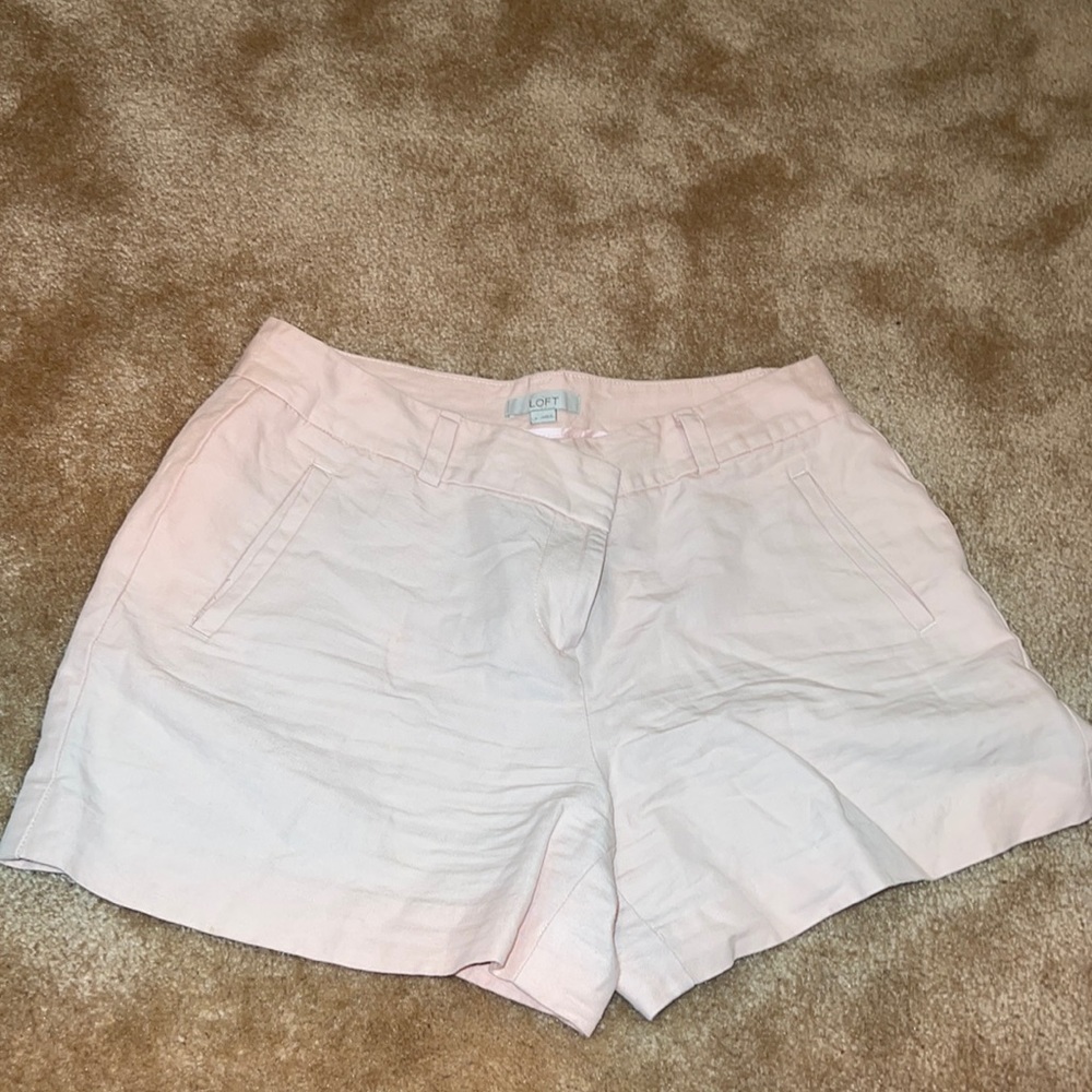 LOFT Linen Shorts. Size 4. Light Pink